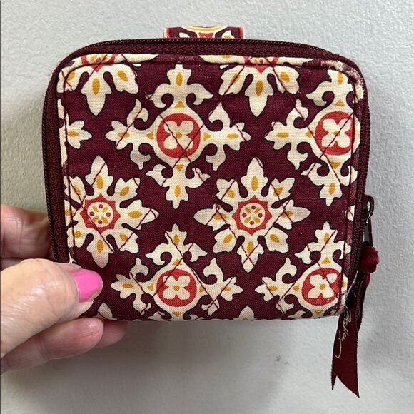 Vera Bradley Medallion Square Wallet - Picture 2 of 6